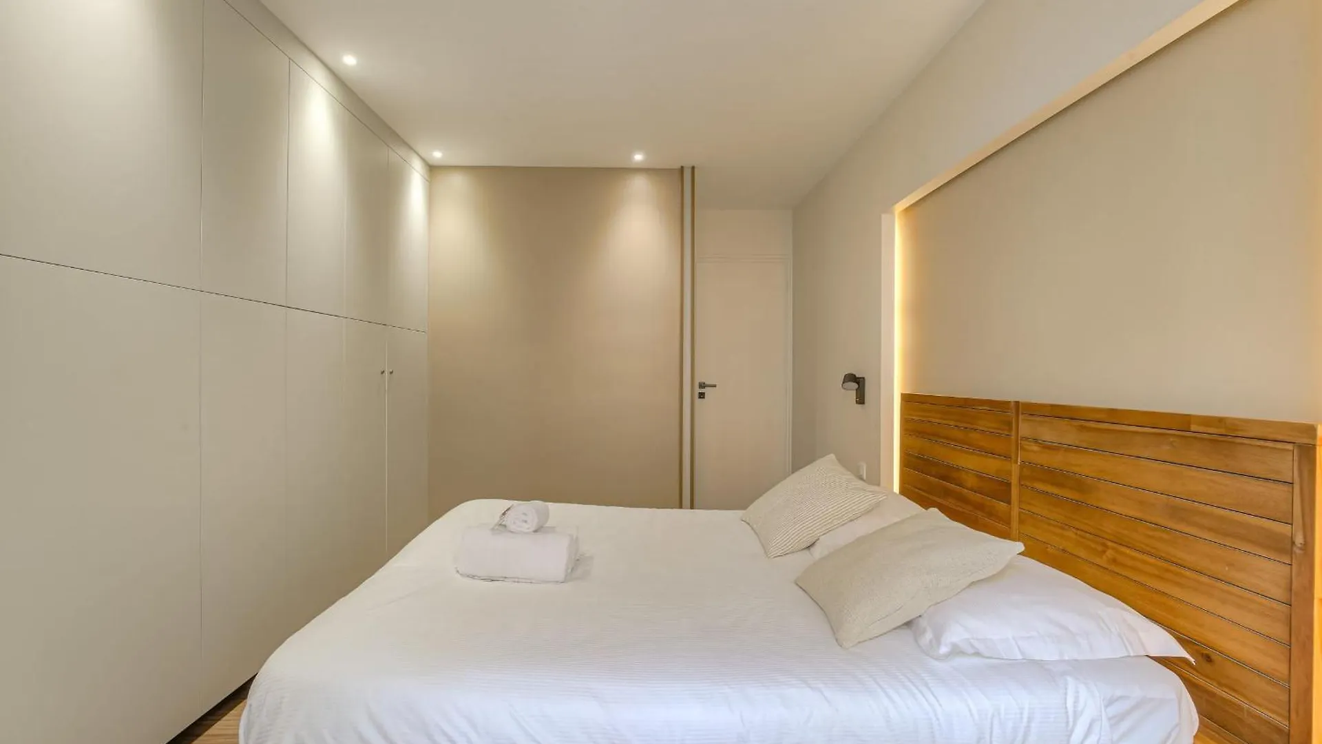 Luxe Et Design Avec Parking Gratuit Apartment Lyon