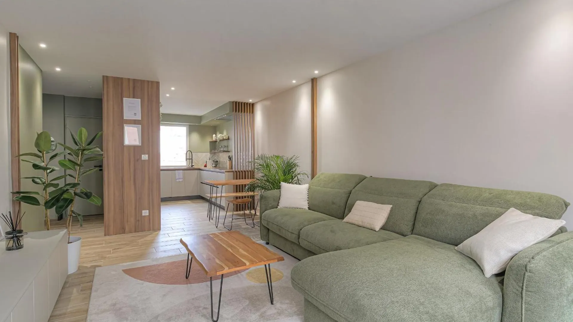 Luxe Et Design Avec Parking Gratuit Apartment Lyon