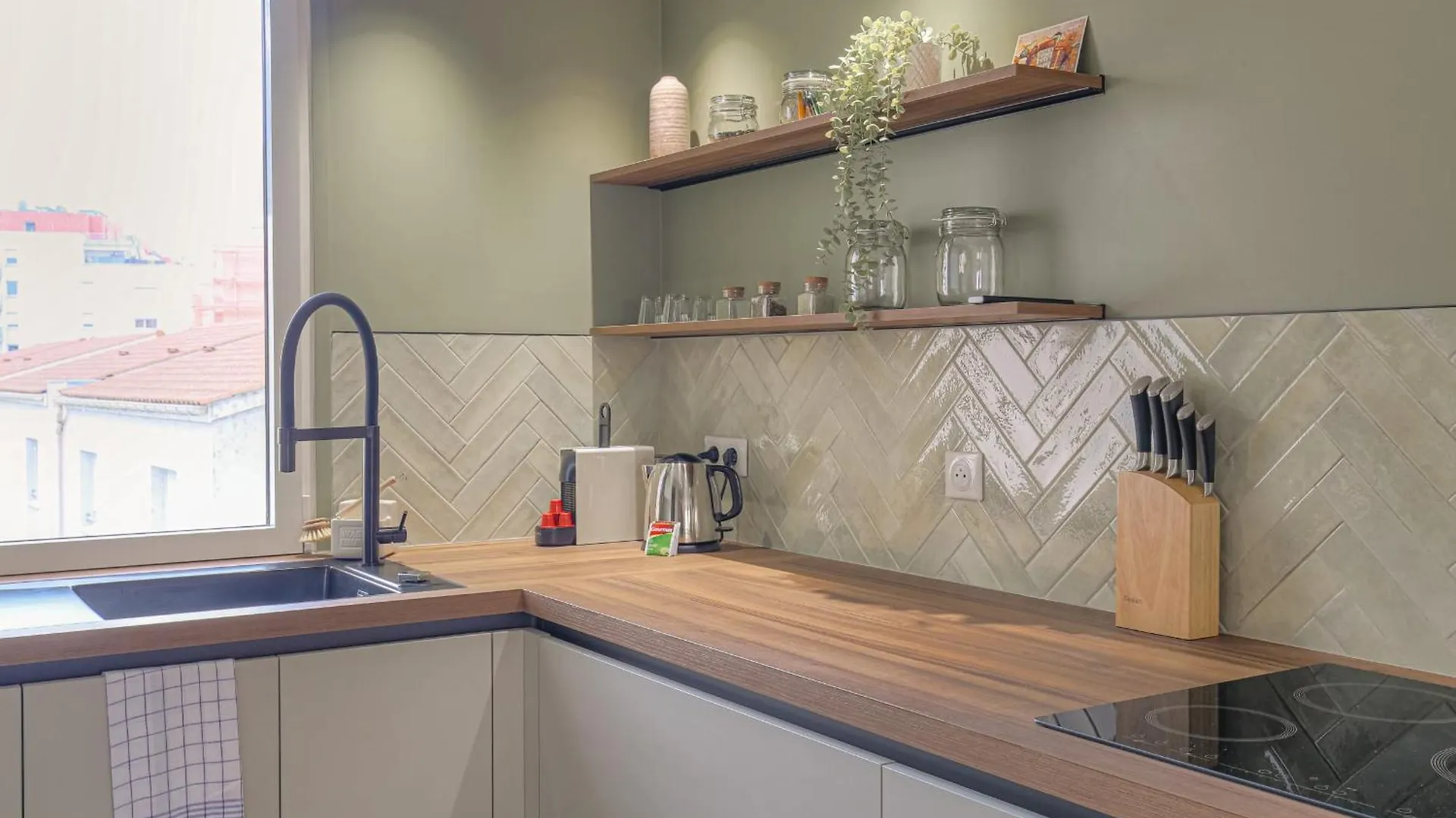 Luxe Et Design Avec Parking Gratuit Apartment Lyon